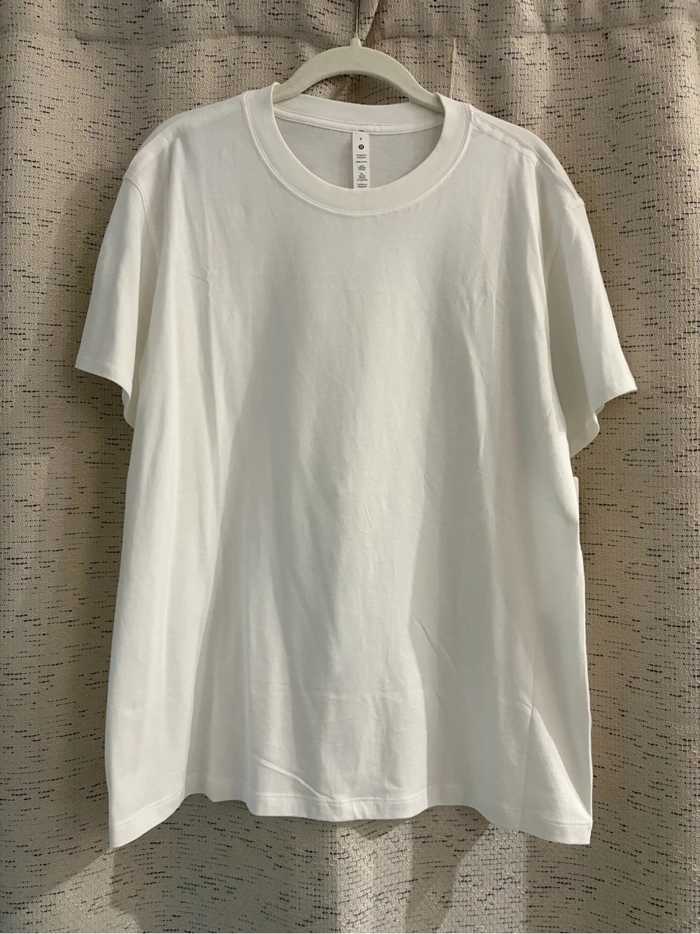 lululemon athletica White Short Sleeve Crew Tee - Women's NWT